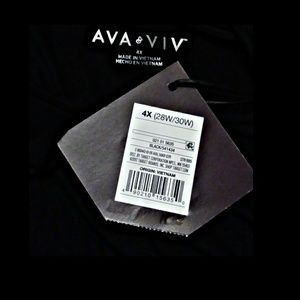 Ava & Viv Tops - Ava & Viv Solid Black Long Sleeve Top Size 4X NWTS Ava & Viv Tops - Ava & Viv Solid Black Long Sleeve Top Size 4X NWTS